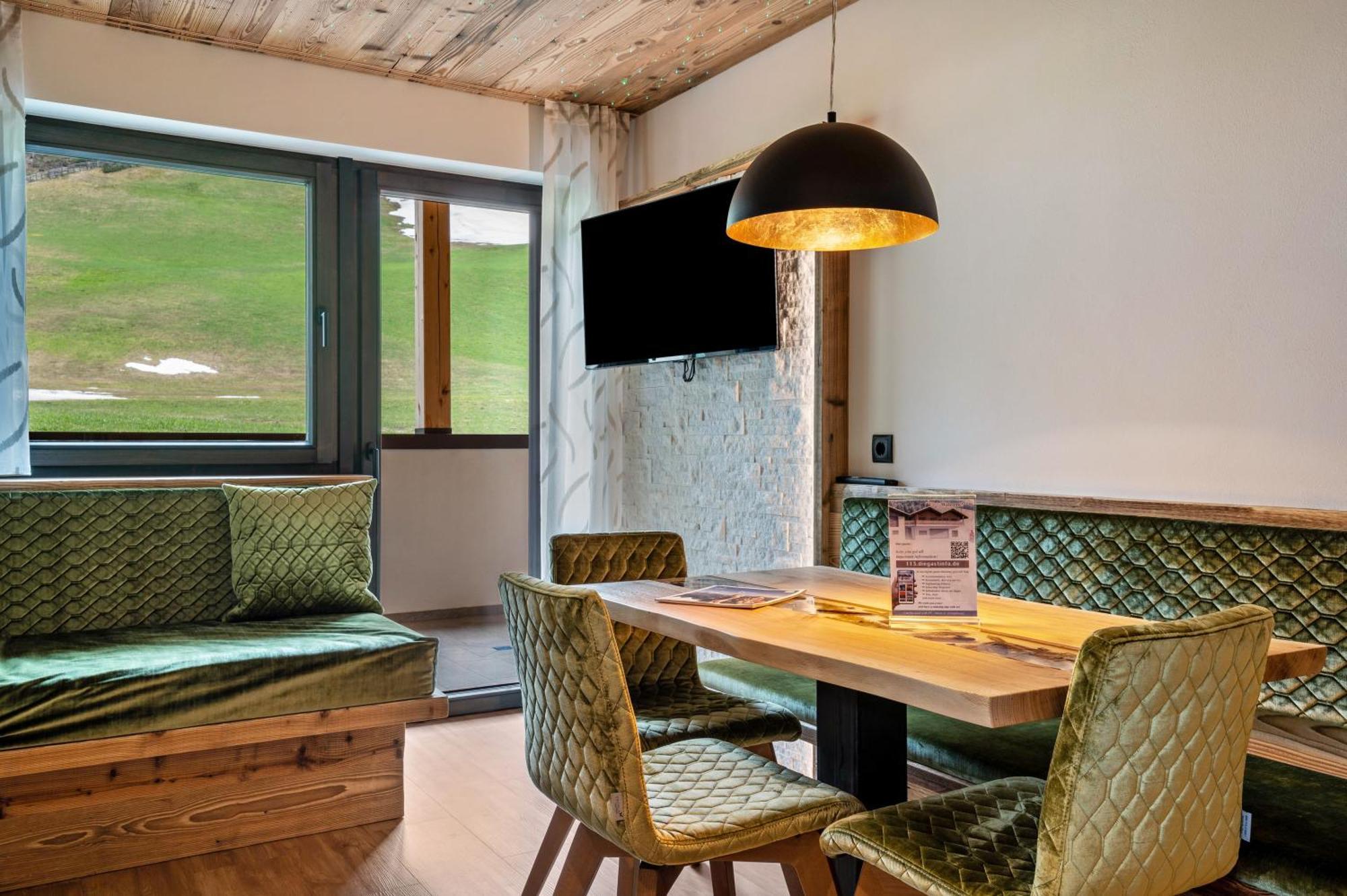 Blosegghof Bergchalets Waldblick 拉辛 外观 照片